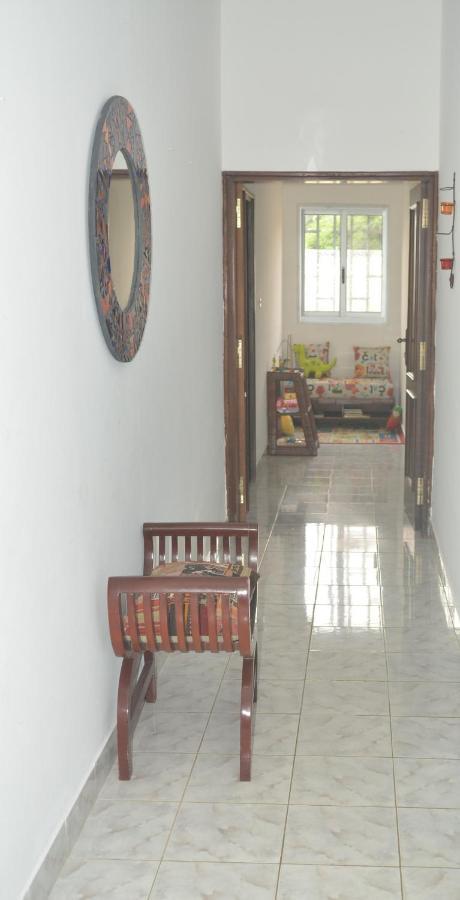 Villa Les 3 Oisillons Kribi Exterior photo