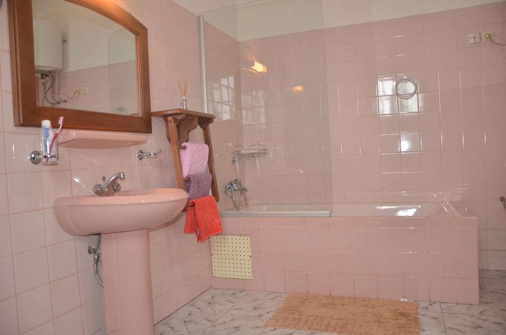 Villa Les 3 Oisillons Kribi Exterior photo